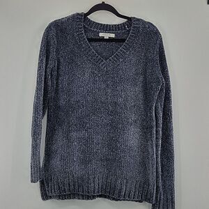 For$20 Orvis soft Blue white Soft Sweater size M